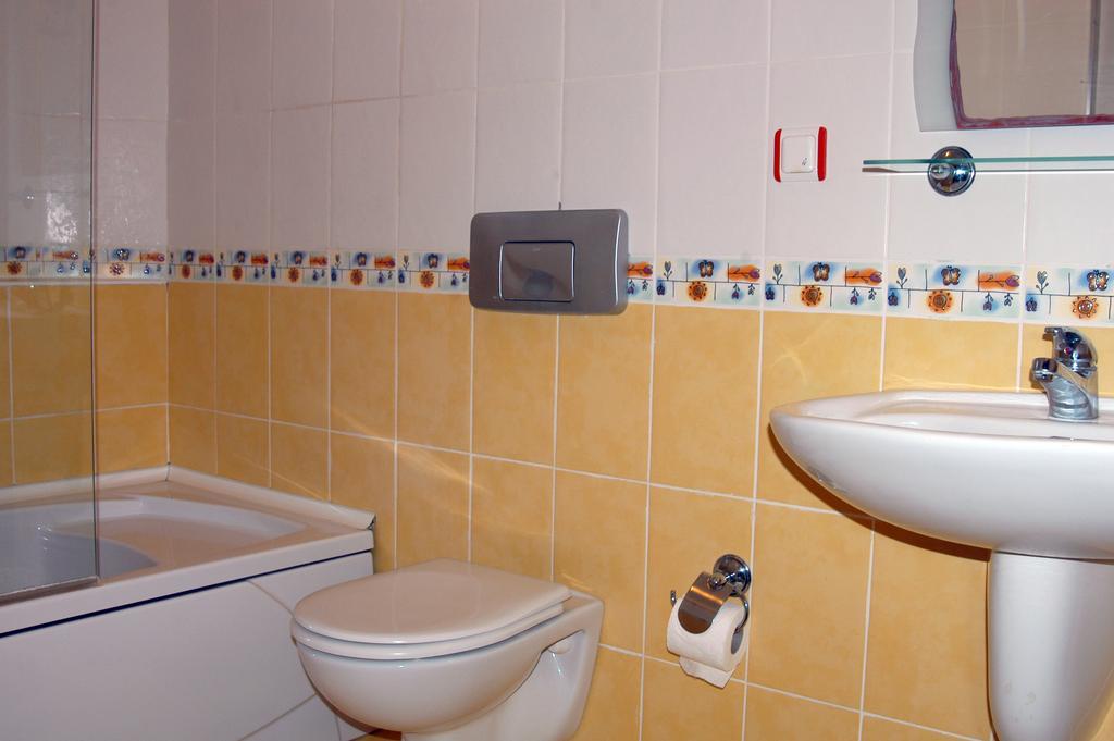 Club Arya Apart Hotel Gumbet Bilik gambar